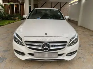 Mercedes Benz C180 2014