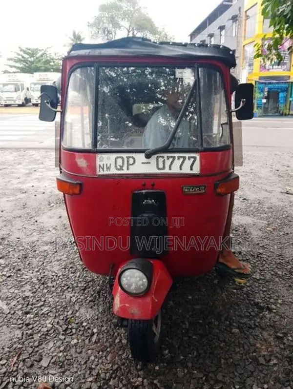 Bajaj RE 2008