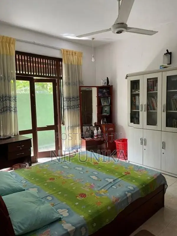 2 Story House for Sale in Kadawatha Mahara Junction
