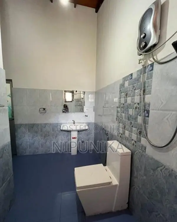 2 Story House for Sale in Kadawatha Mahara Junction