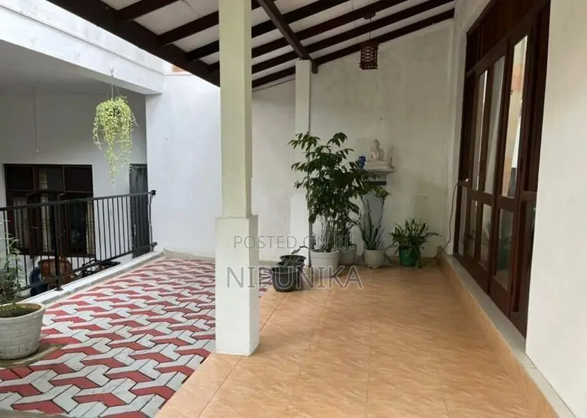 2 Story House for Sale in Kadawatha Mahara Junction