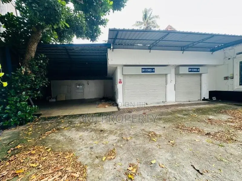 ( YC-1188) Highly Valuable Commercial Building Rent in Nugegoda
