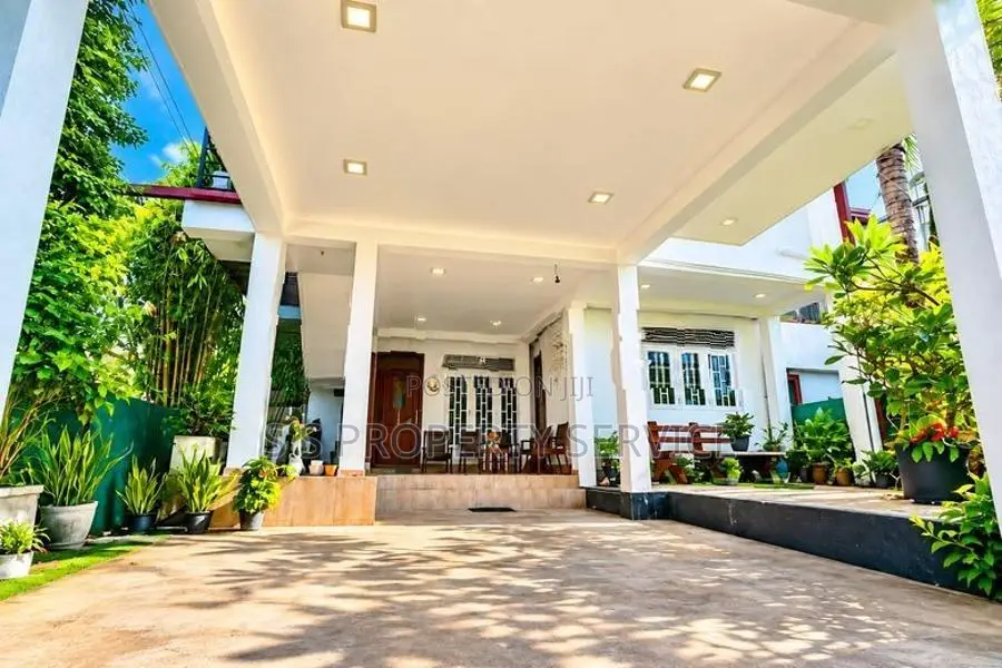 Valuable Property with 2 Houses for Sale in Polgasowita (SSPH-452)
