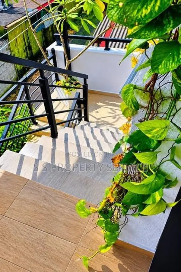 Valuable Property with 2 Houses for Sale in Polgasowita (SSPH-452)