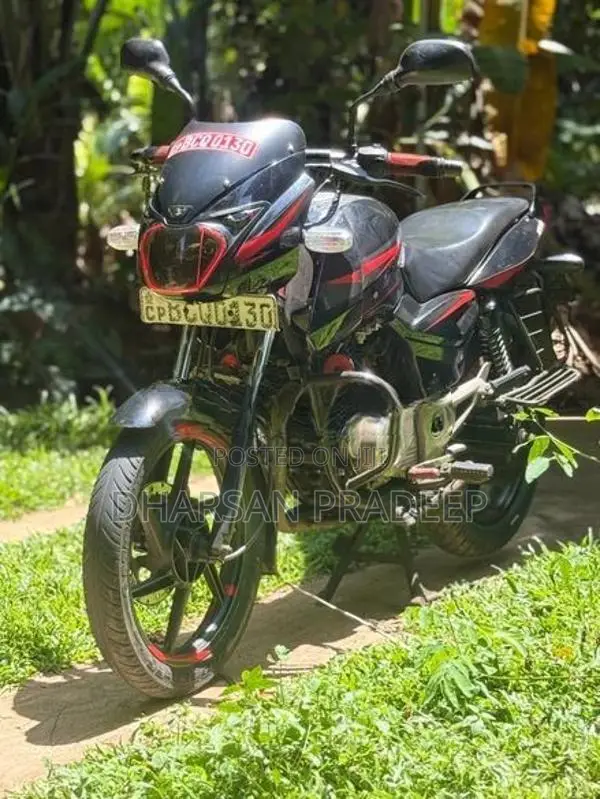 Bajaj Pulsar 150 2015