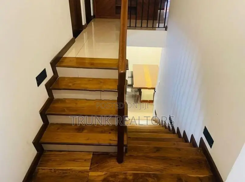 Colombo 03 03BR House For Rent (NK11900)