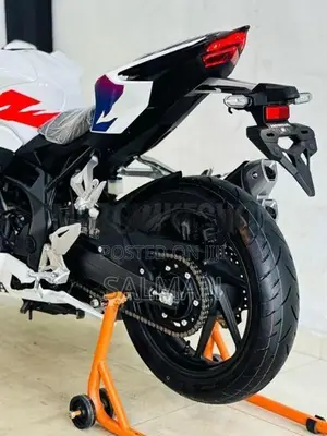 Honda CBR 250RR GULLARM Reborn 2025