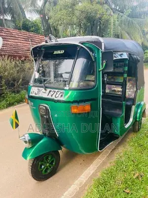 Bajaj RE 2005