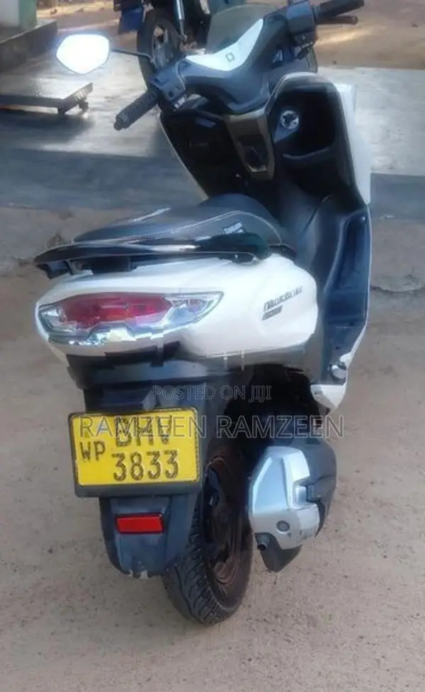 Suzuki Burgman 125 2019