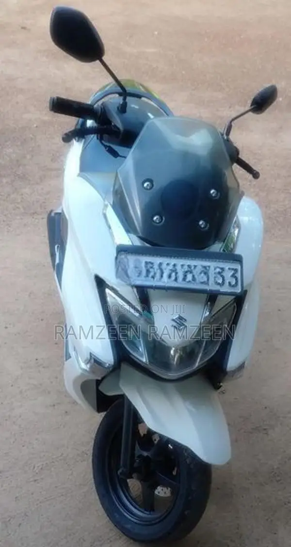 Suzuki Burgman 125 2019