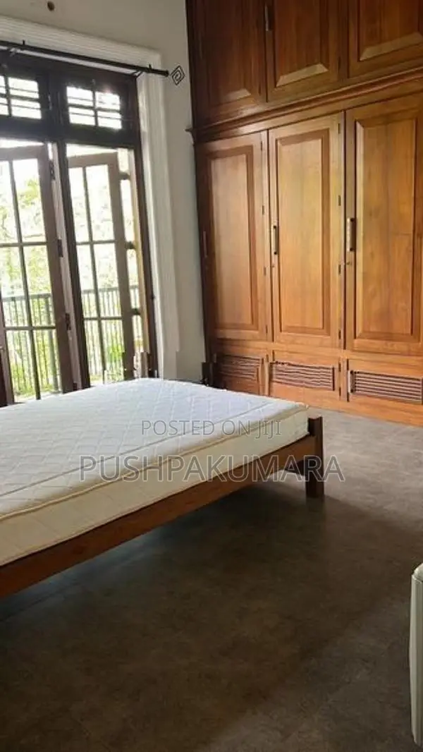 House for Rent in Kotte( File No 4052 A)in Thalapathpitiya ,madiwela