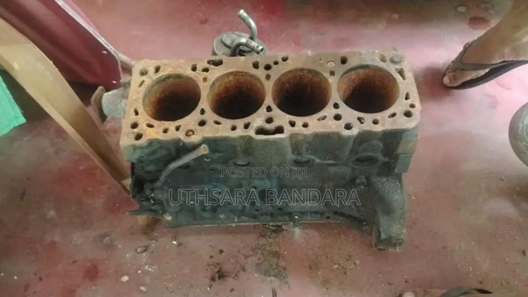 Nissan Wingroad CD20 diesel  Gear box and engine parts for Car