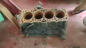 Nissan Wingroad CD20 diesel  Gear box and engine parts for Car