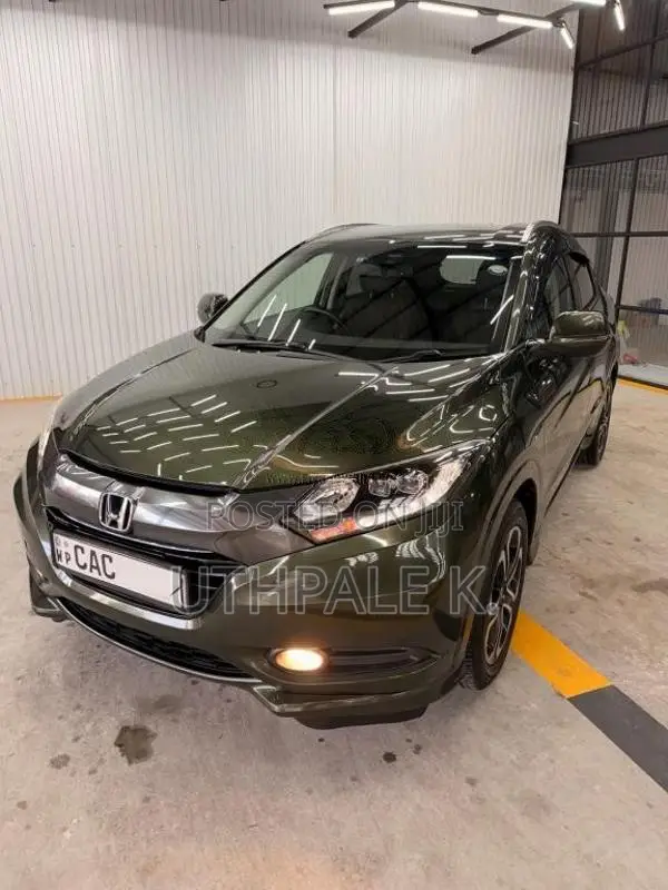 Honda Vezel 2014 SUV (Used)