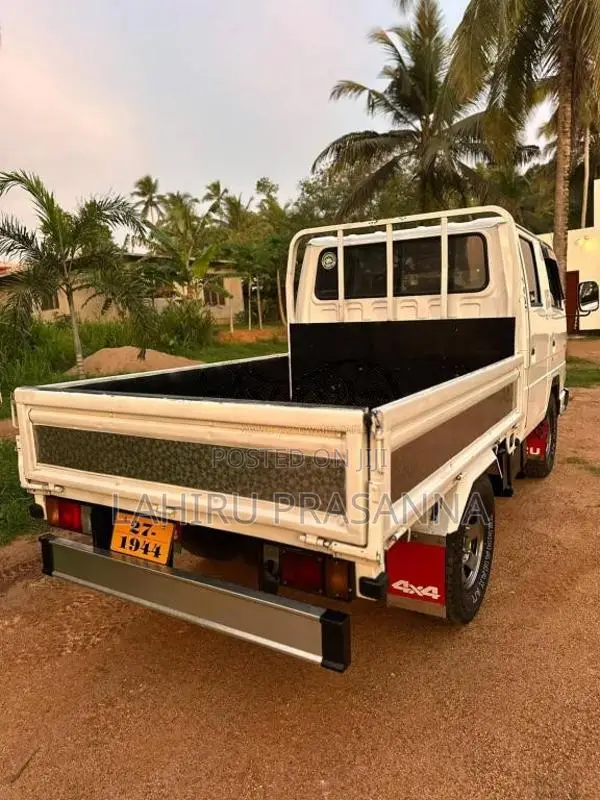 Isuzu CrewCab 1980 Crew Cab (Used)