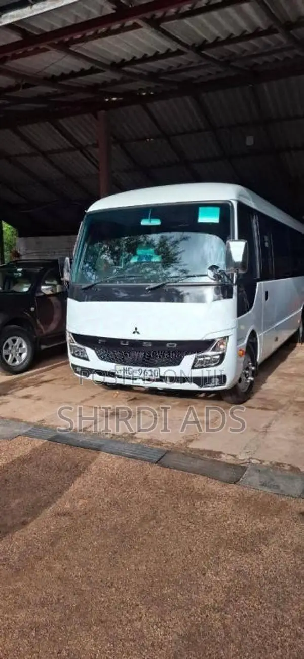 Mitsubishi Fuso 2025 Bus (Used)
