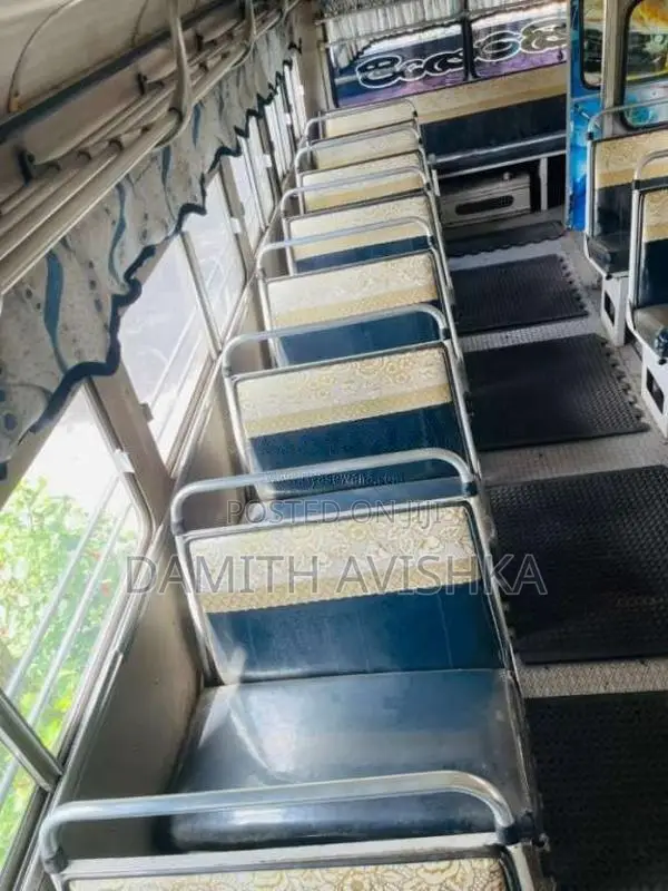 Ashok-Leyland Turbo 2011 Bus (Used)