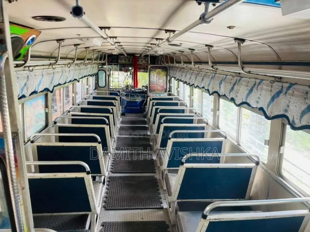 Ashok-Leyland Turbo 2011 Bus (Used)