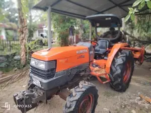 Kubota L 4508 4x4 2018 Tractor (Used)