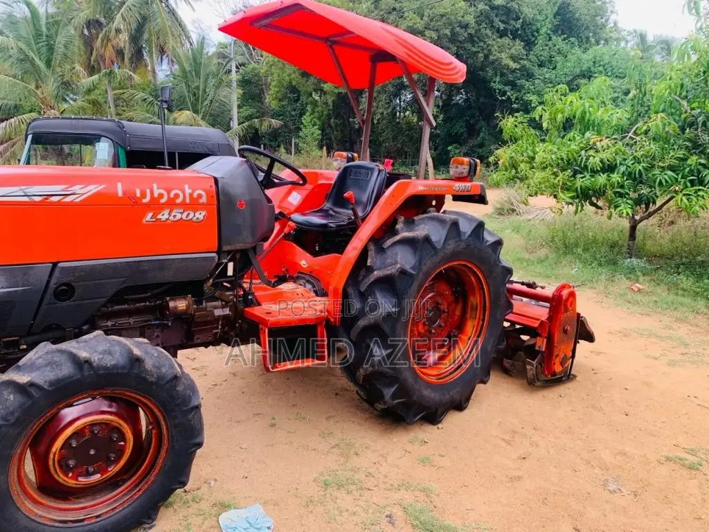 Kubota L4508 2023 Tractor (Used)