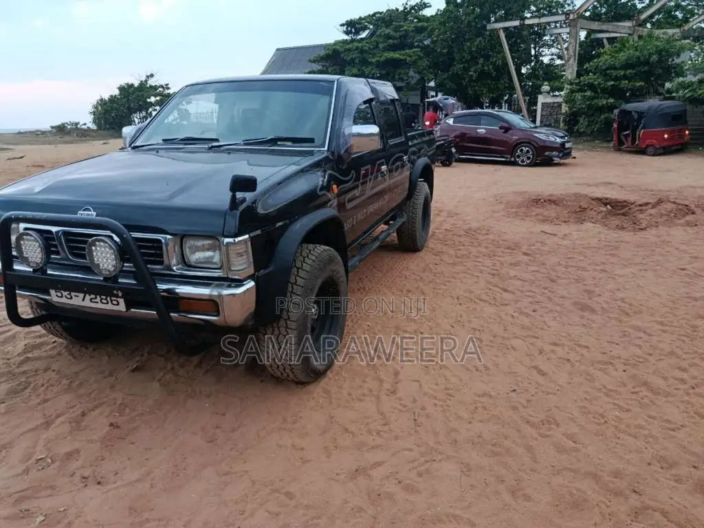 Nissan D21 1992 Pickup (Used)