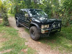 Nissan D21 1992 Pickup (Used)