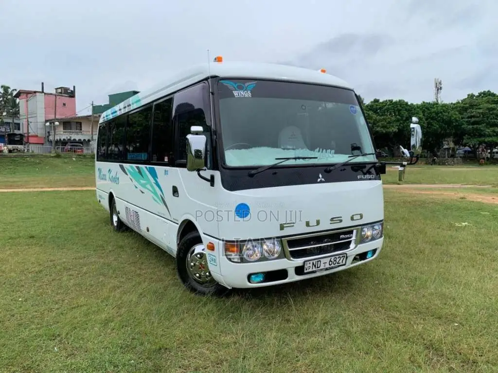 Mitsubishi Fuso 2012 Bus (Used)