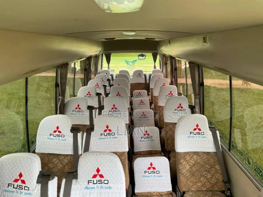Mitsubishi Fuso 2012 Bus (Used)