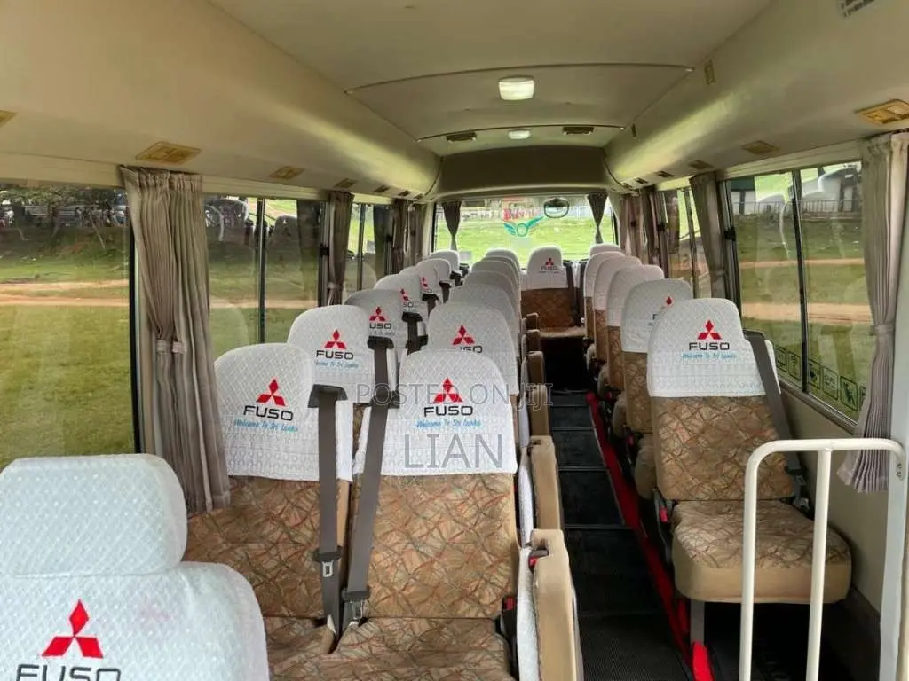 Mitsubishi Fuso 2012 Bus (Used)
