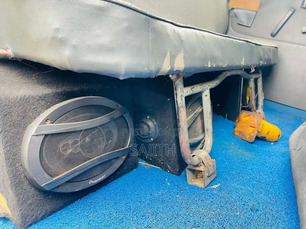 Nissan Atlas 1992 Crew Cab (Used)
