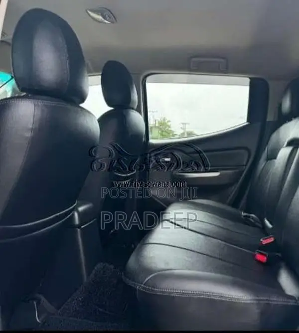 Mitsubishi L200 2017 Pickup (Used)