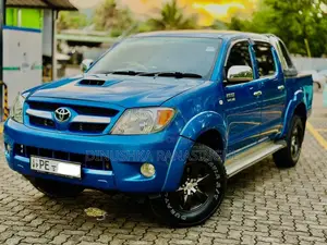Toyota Hilux 3L TURBO 2006 Pickup (Used)
