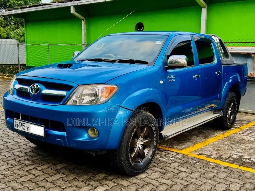 Toyota Hilux 3L TURBO 2006 Pickup (Used)