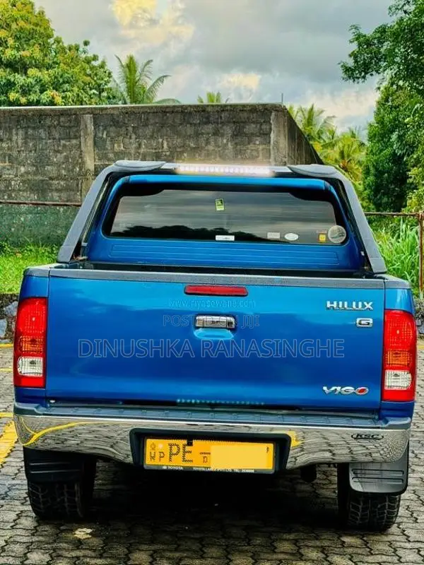 Toyota Hilux 3L TURBO 2006 Pickup (Used)