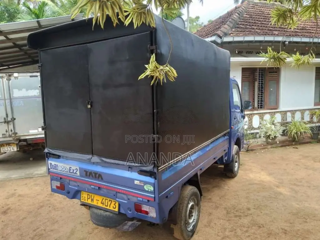 Tata Dimo Batta 2013 Lorry (Used)