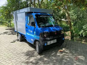 Mitsubishi Minicab 2002 Lorry (Used)