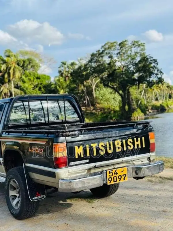 Mitsubishi L200 1994 Pickup (Used)