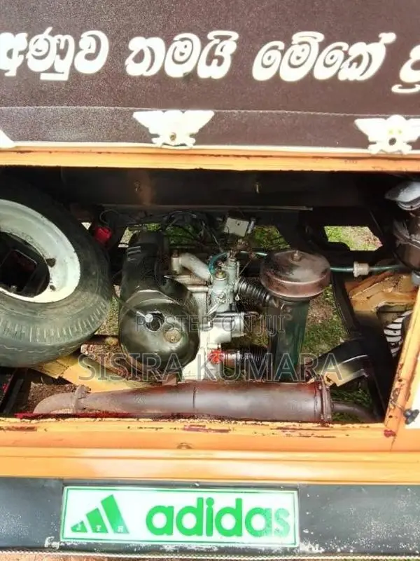 Bajaj RE 1999 Three Wheel (Used)