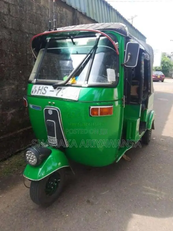 Bajaj RE 2004 Three Wheel (Used)
