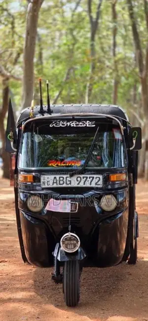 Bajaj RE 2015 Three Wheel (Used)