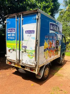 Tata Dimo Batta 2016 Lorry (Used)