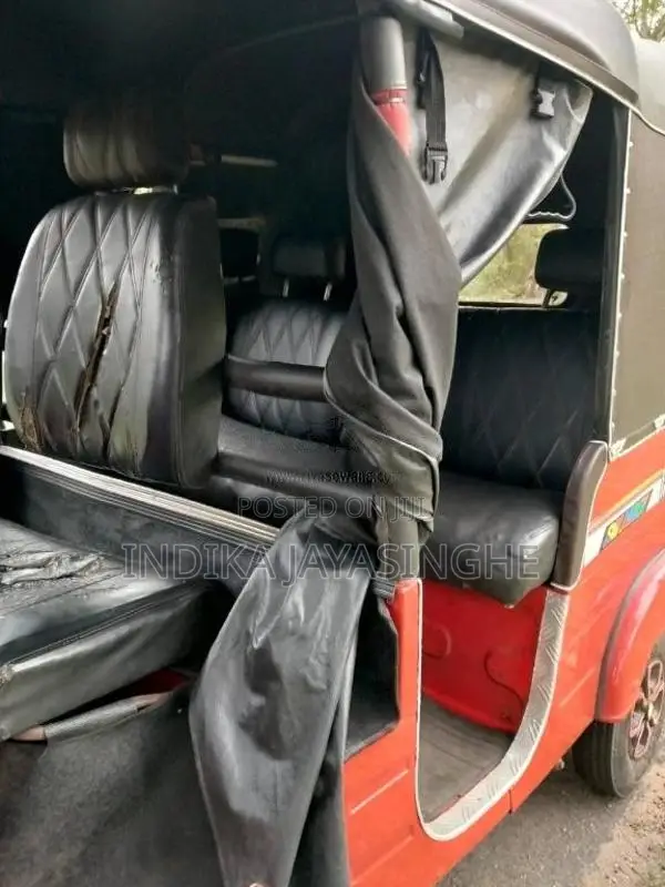 Bajaj RE 1996 Three Wheel (Used)