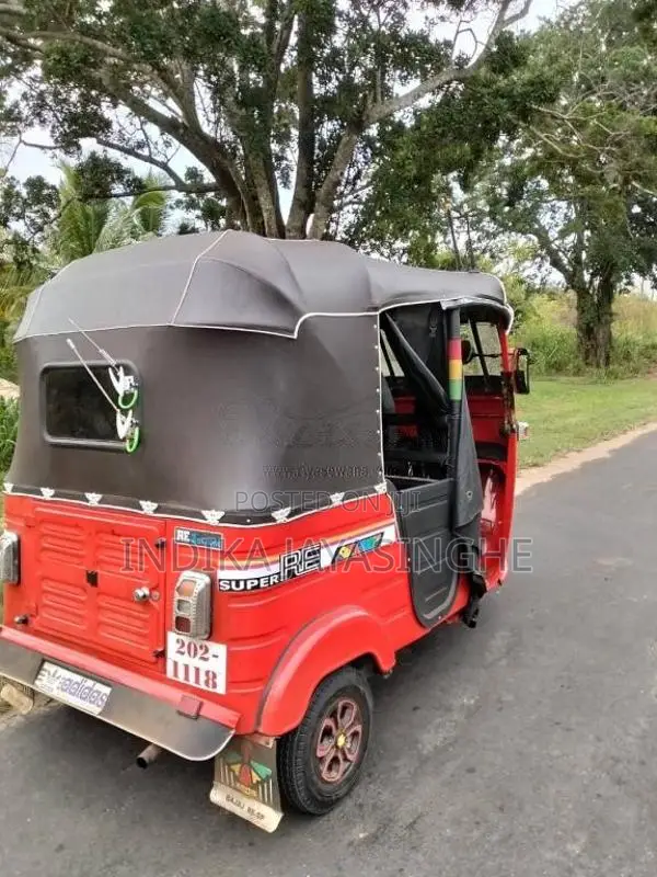 Bajaj RE 1996 Three Wheel (Used)