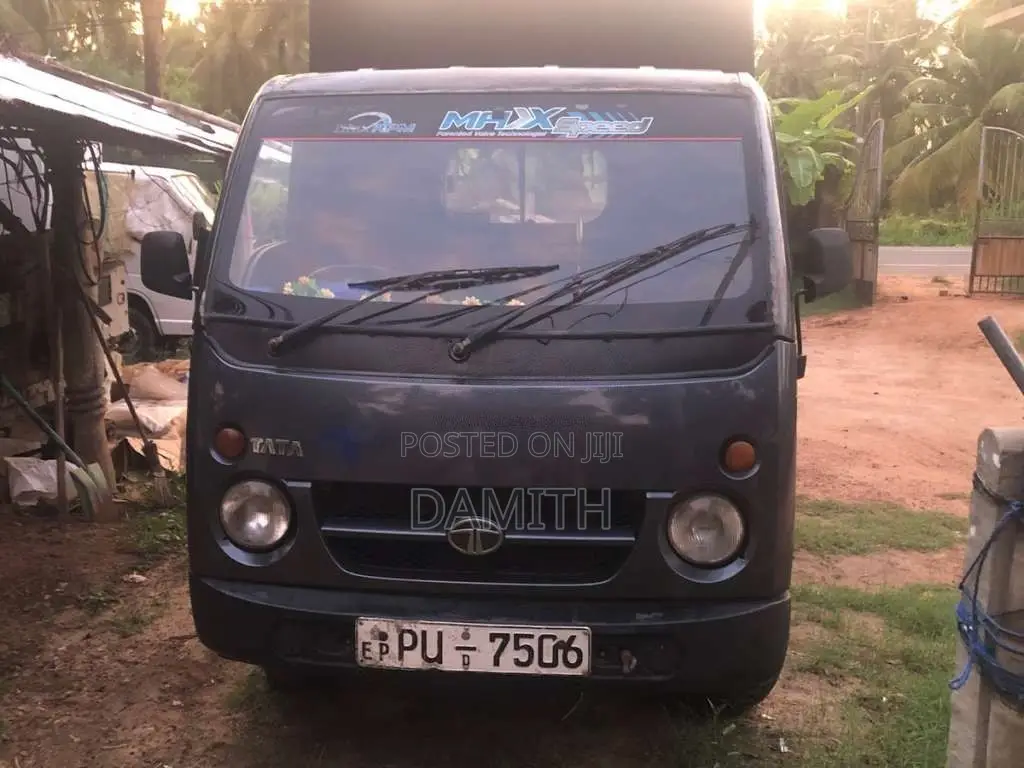 Tata Dimo Batta 2012 Lorry (Used)