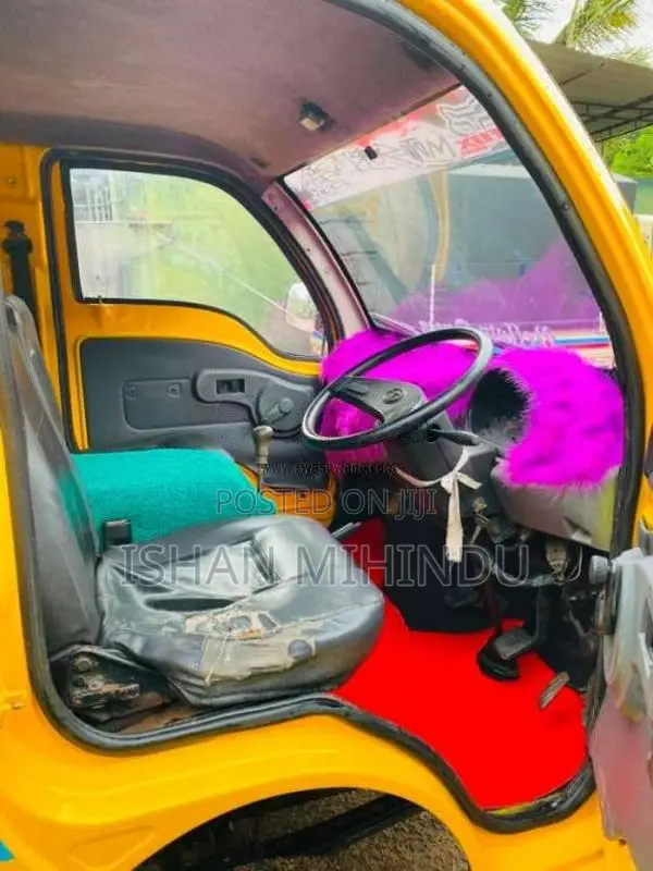 Tata Dimo Batta 2011 Lorry (Used)