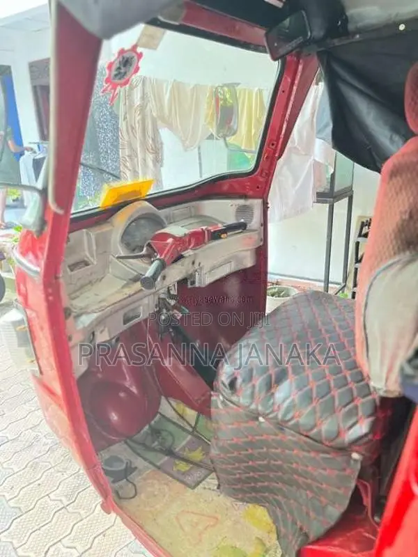 Mahindra Alfa 2010 Three Wheel (Used)