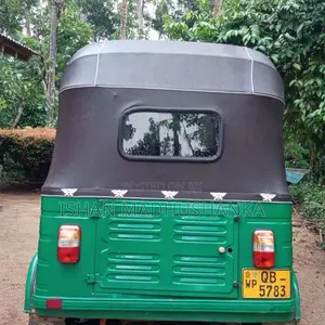 Bajaj 2 Stroke 2005 Three Wheel (Used)