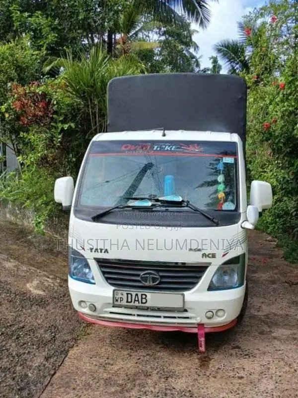 Tata Dimo Lokka 2015 Lorry (Used)