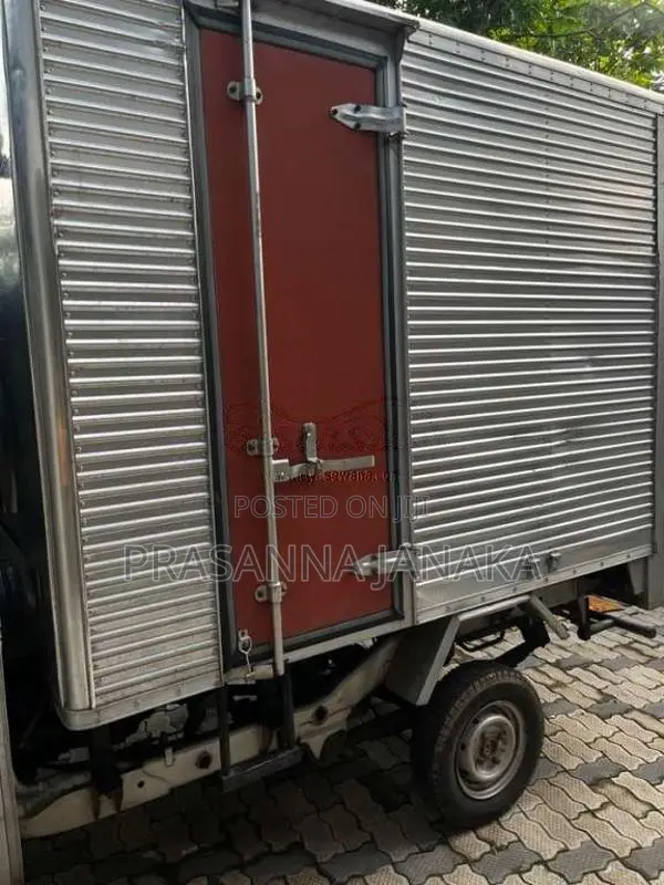 Mahindra Maxximo Plus 2014 Lorry (Used)