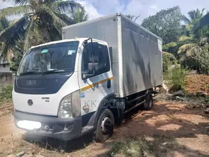 Tata Ultra 2016 Lorry (Used)